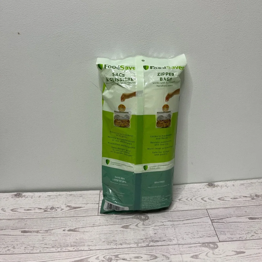 FoodSaver Vacuum Sealer Zipper Bags 1 Quart 18 Count BPA Free Clear‎ Green